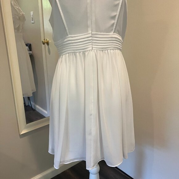 BCBG White Sleeveless Ruffle Front Mini Dress, Size 8 - Picture 11 of 13